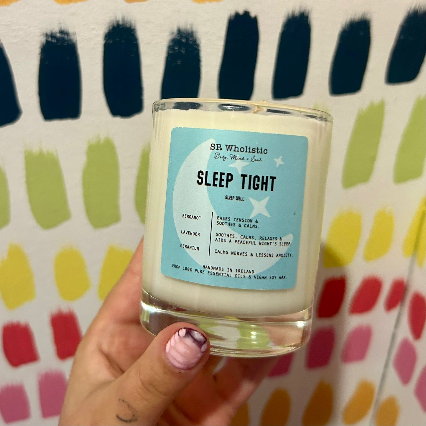 Handmade aromatherapy soy wax candle – SLEEP TIGHT scent, natural and eco-friendly with essential oils.