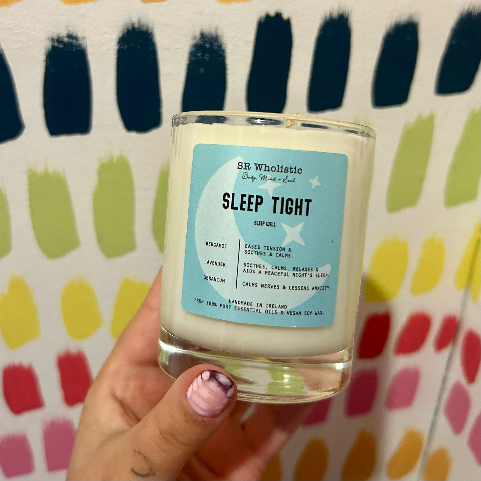 Handmade aromatherapy soy wax candle – SLEEP TIGHT scent, natural and eco-friendly with essential oils.